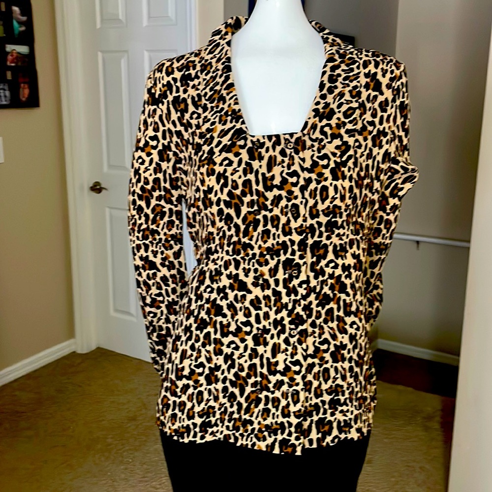 TORY BURCH ANIMAL PRINT SILK DOUBLE BREASTED BUTTON DOWN SHIRT, BLOUSE TOP 6 EUC